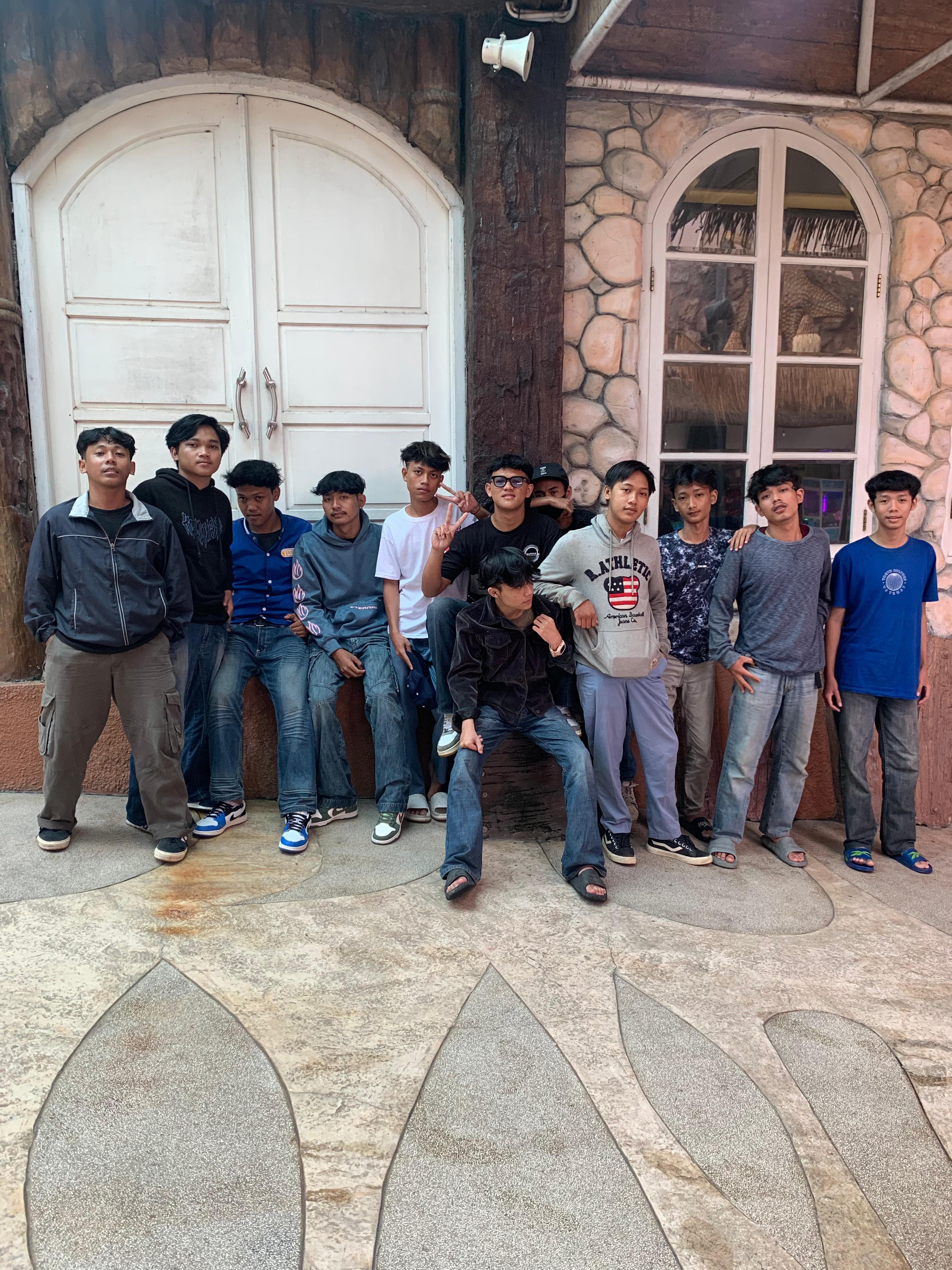 Kunjungan Industri SMK Muhammadiyah Mlati ke Ahass Kunjungan Industri SMK Muhammadiyah Mlati ke Ahass